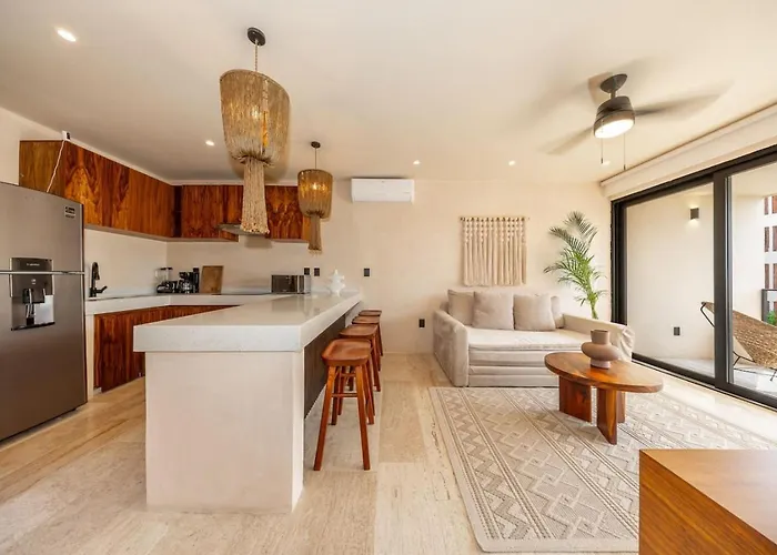 Apartamento Modern 1br W Private Jacuzzi Pool Balcony